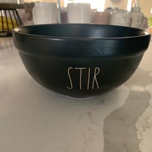 Rae Dunn black stir bowl